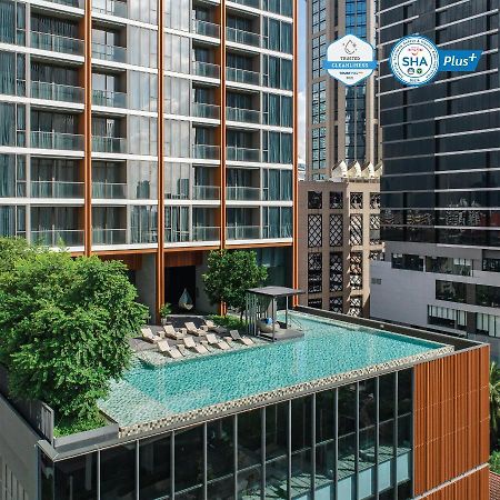 Oakwood Suites Bangkok Eksteriør bilde The rooftop pool